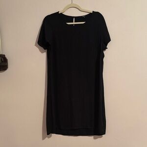 Quince Black Short Sleeve Dress